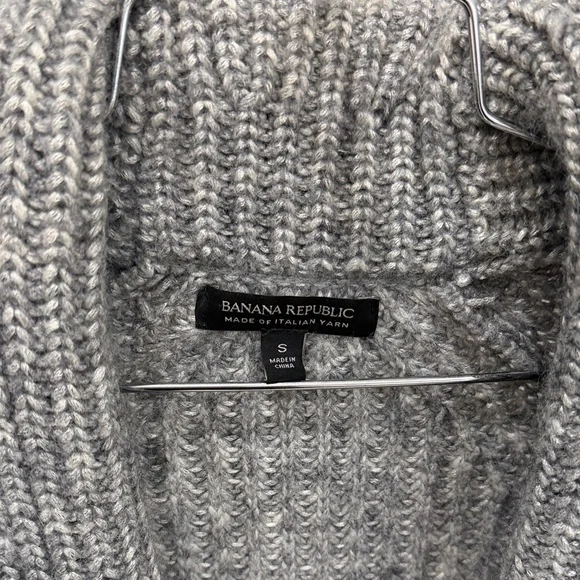 Banana Republic Gray Long Knit Cardigan Grandpa Sweater EUC S - Picture 3 of 8